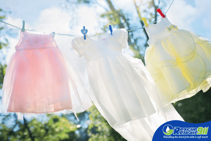 hang drying clothes, How to get mildew smell out of clothes